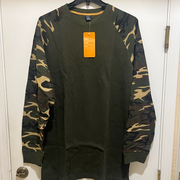 Green Color Army Green Camo Thermal Men's Thermal long sleeves - NEW - Picture 1 of 6